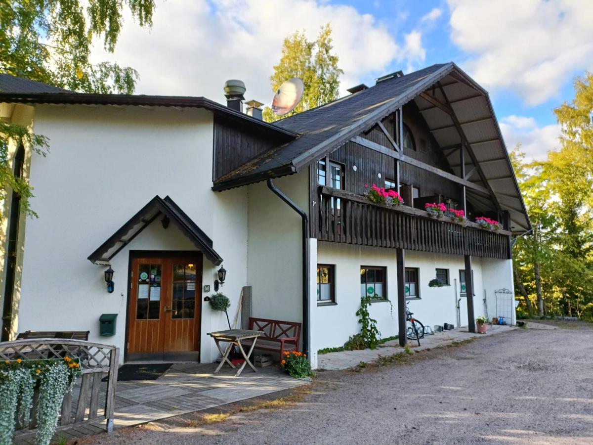 Cronin'S Guesthouse Bed & Breakfast Heinola Esterno foto