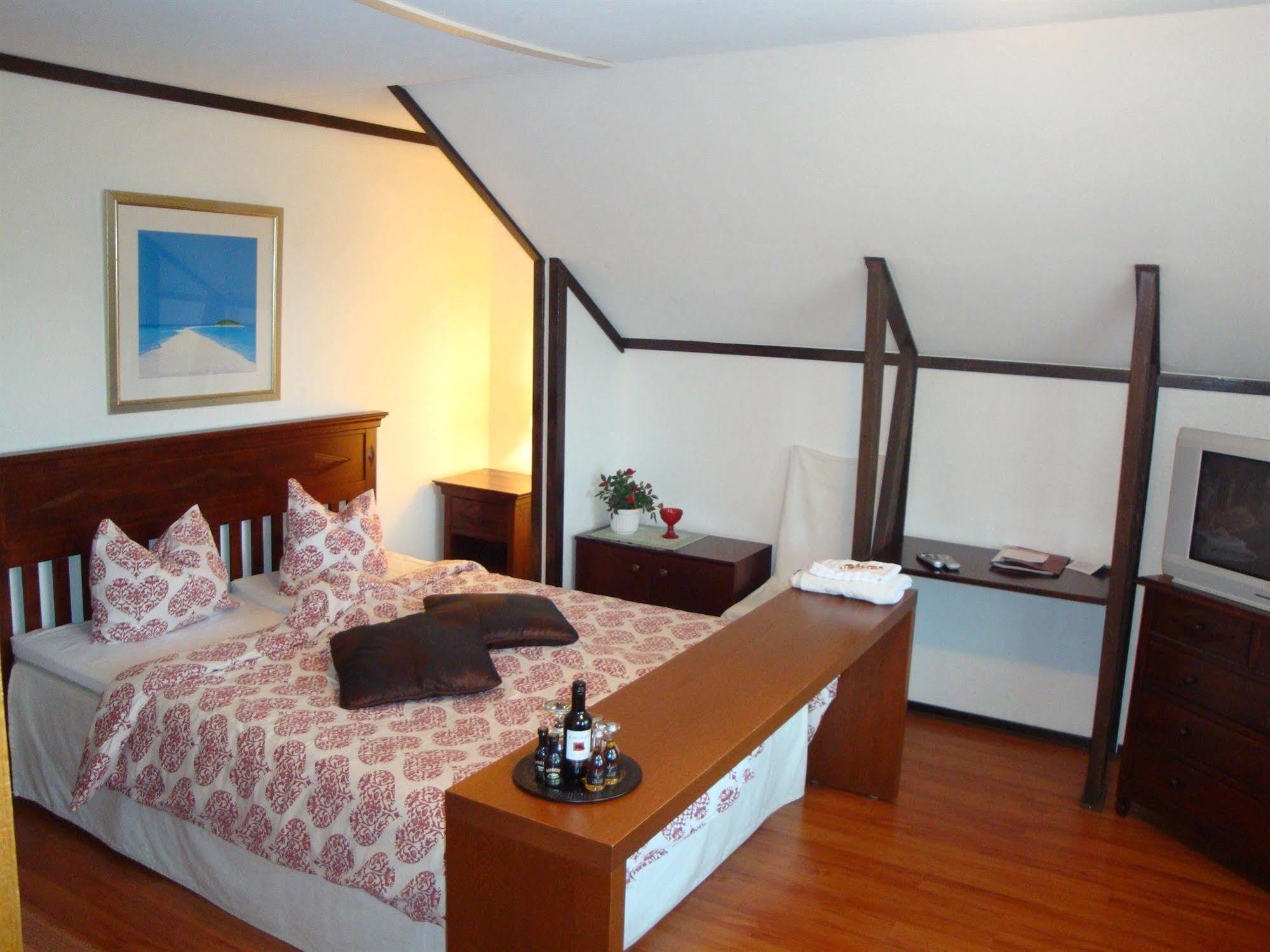 Cronin'S Guesthouse Bed & Breakfast Heinola Esterno foto